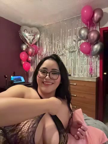 MyHoneyFrida live cam screenshot female from Mexico on Wusca – Live Webcams, Replays & GIFs — screenshot #1